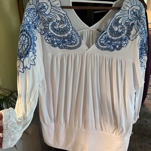 Boston Proper Blouse Top 3/4 Sleeves Blue Lace and White